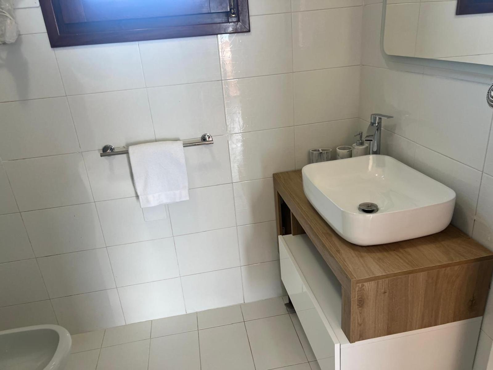 טורה דיי קורסרי Hotel Trinita Dei Corsari מראה חיצוני תמונה